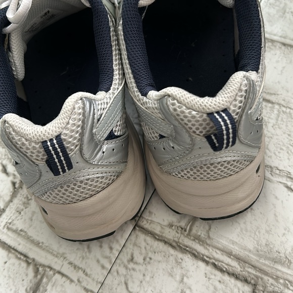 New Balance 530 Sneakers - Picture 7 of 9